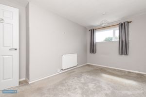 Bedroom- click for photo gallery